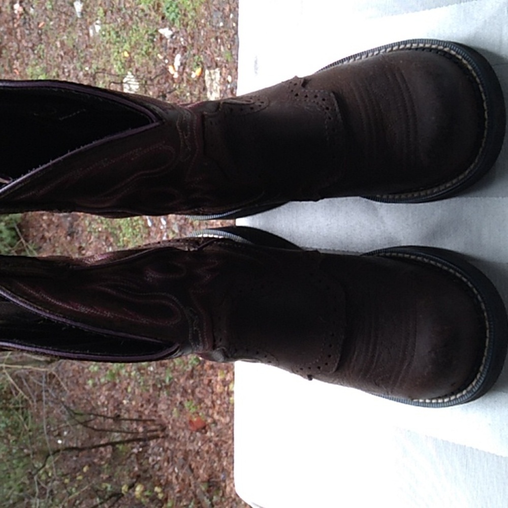 Justin gypsy boots size 6B